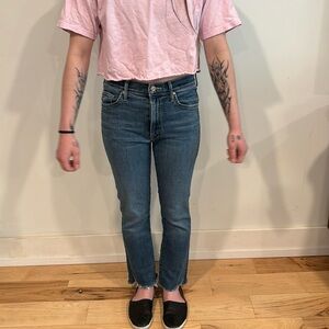 Mother jeans insider crop step fray